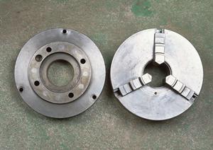 お客様を集めるテレビ看板「集客クン」